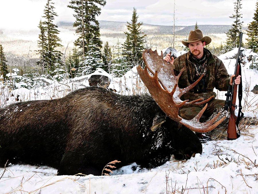 Moose Hunts BC Canada Guided Canadian Moose Hunting With Opatcho Lake 